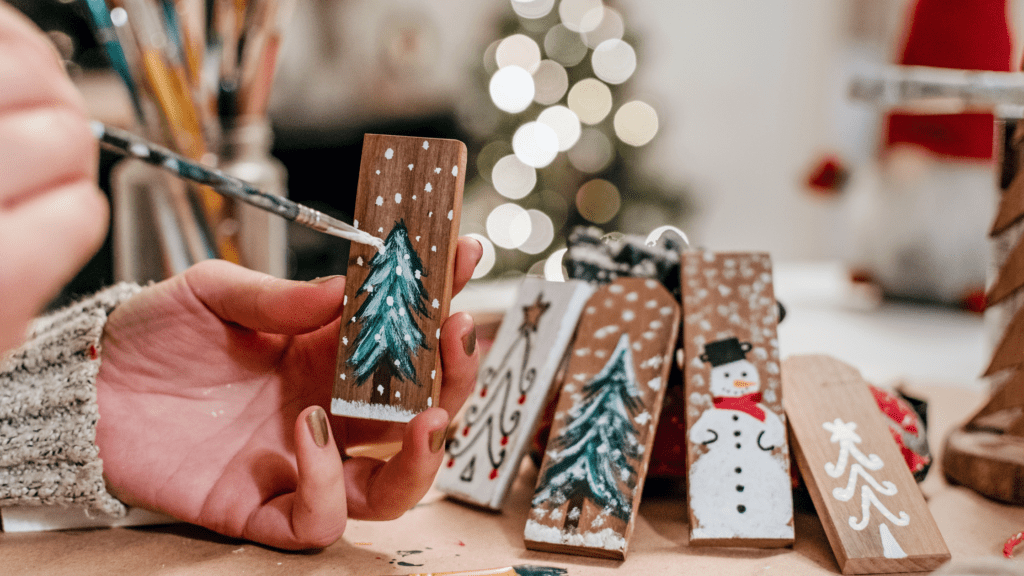 Introduce Your Christmas Craft Decorations To Your Customers