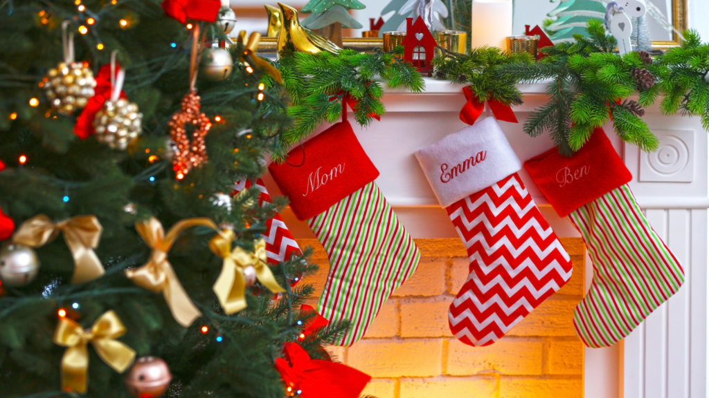 Easy Christmas Craft Ideas That Will Wow Your Guests